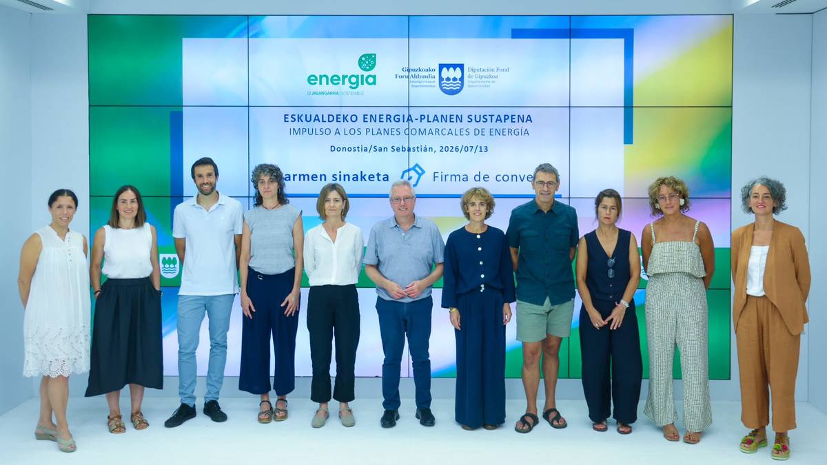 Energia planak sustatzeko aldundiaren diru laguntza jaso dute Iraurgi Berritzenek eta Urola Kostako Udal Elkarteak