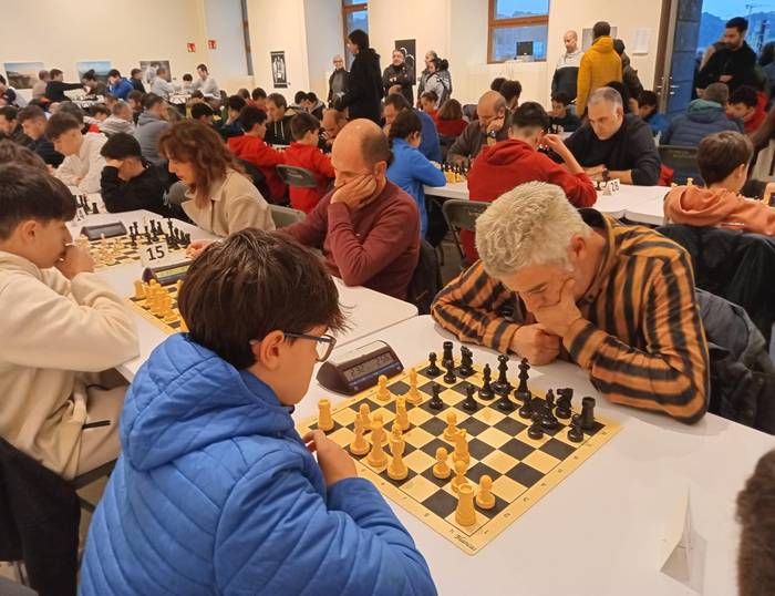 Bihar arratsaldean jokatuko dute Gabonetako Xake Txapelketa