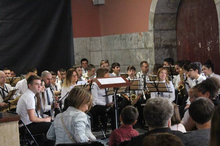 Bertan behera utzi dituzte Zestoako Gabonetako hainbat musika ekitaldi