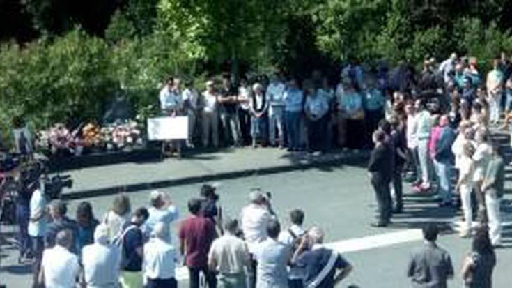 "Elkarbizitzan oinarritutako gizartea" aldarrikatu dute Joxe Mari Kortaren omenaldian