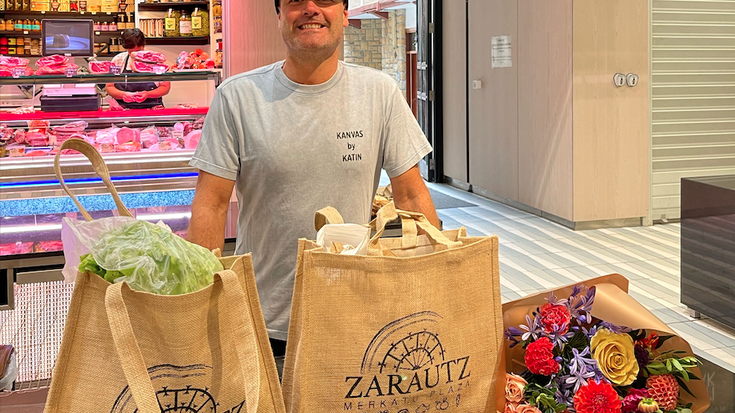 Merkatua Bizirik elkartearen udako otarra Jon Mazak eraman du