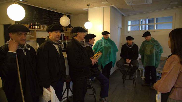 Matxinbentarrek ez dute hutsik egin santa eskean