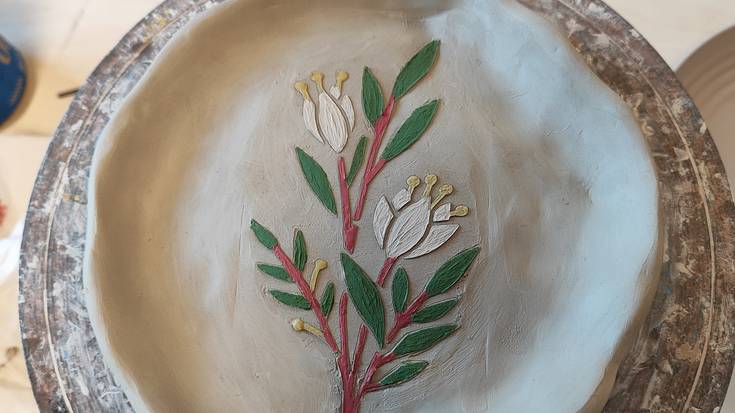 Otsailaren 28rako zeramika tailerra antolatu dute Arte eta Diseinu ikastegian