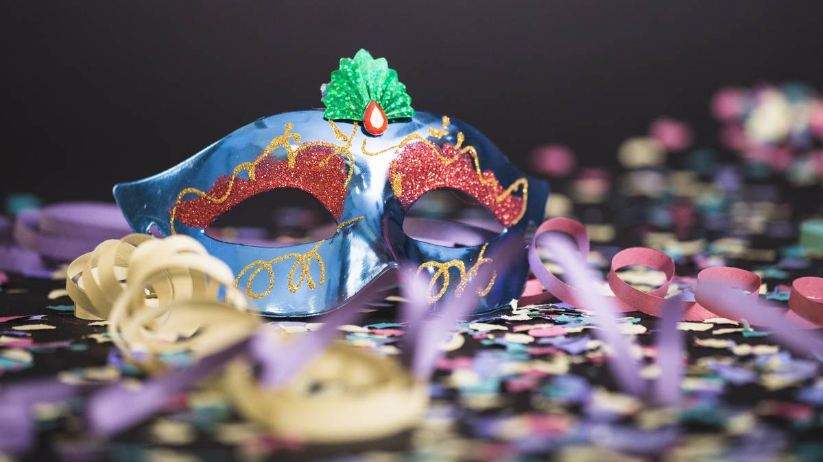 Inauterietako maskarak egiten ikasteko aukera izango dute umeek otsailaren 6an