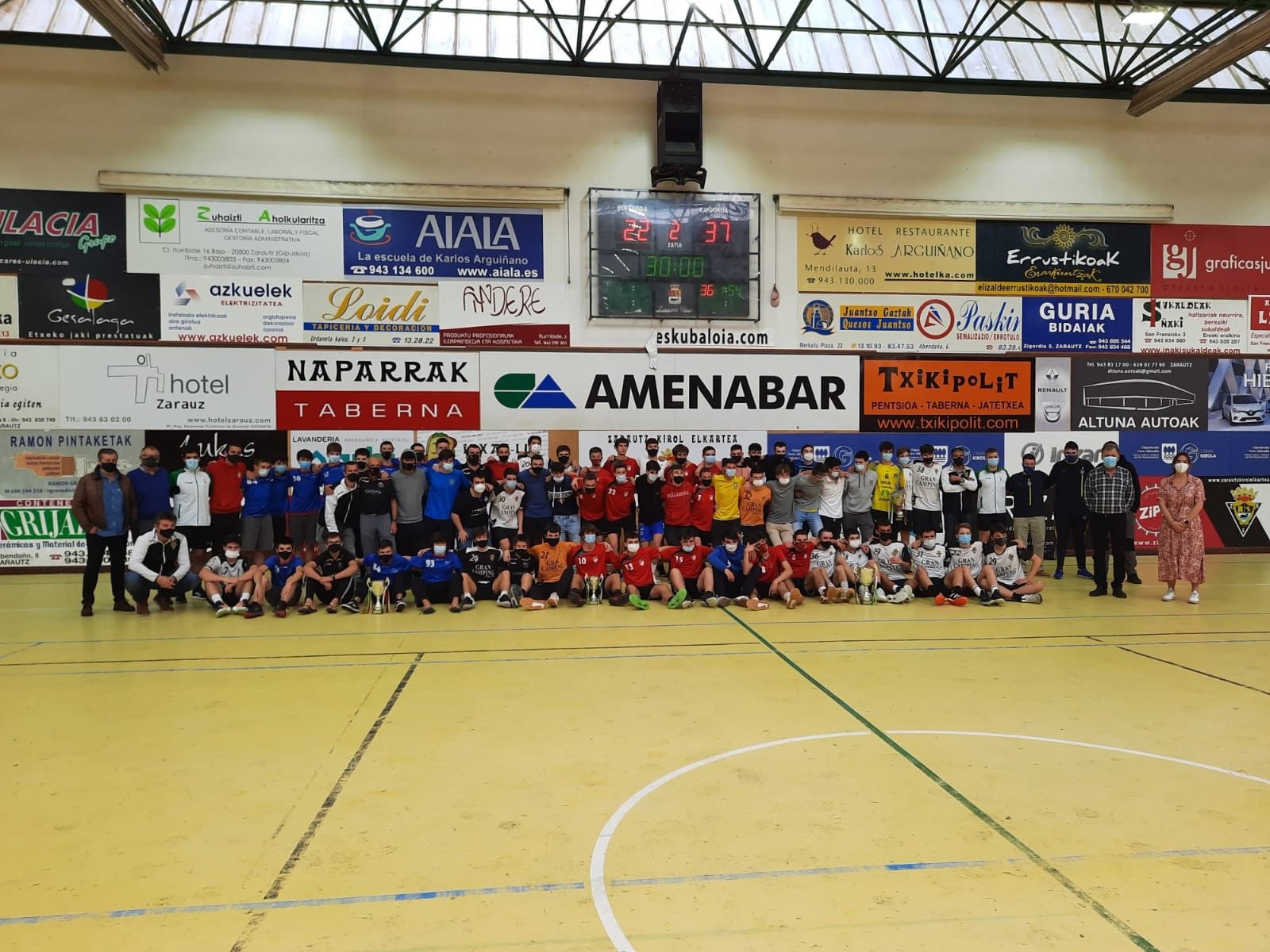Eskubaloiko kadete mutilak, Euskadiko txapeldun