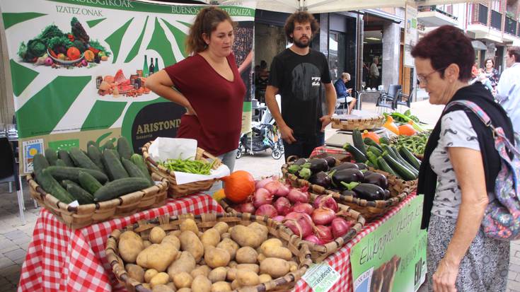 Nekazaritza Ekologikoaren azoka izango da bihar