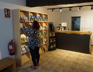 Aste Santurako Turismo Bulegorako harreragilea behar du Orioko Udalak