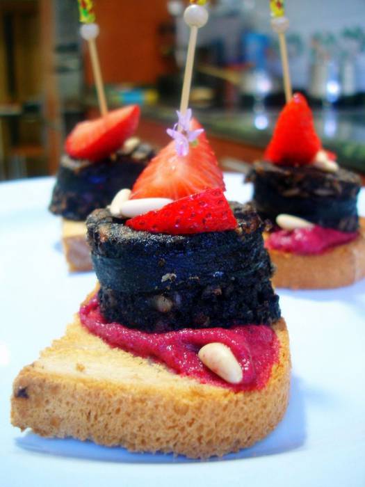 Lehiaketa bidez Geoparkea ondoen irudikatzen duten bi pintxoak aukeratuko dituzte