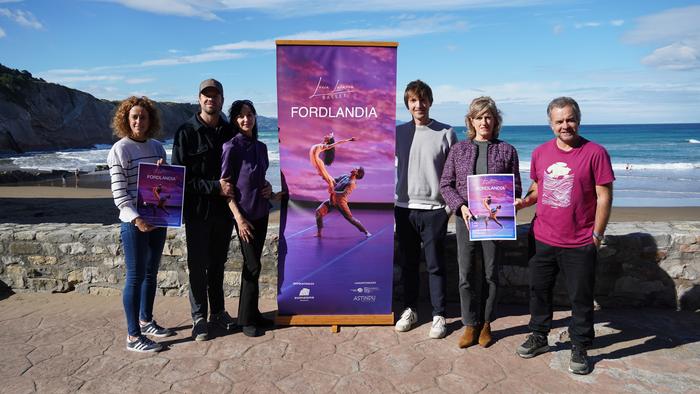'Fordlandia' dantza ikuskizuna eramango du Lucia Lacarrak Zumaienako aretora