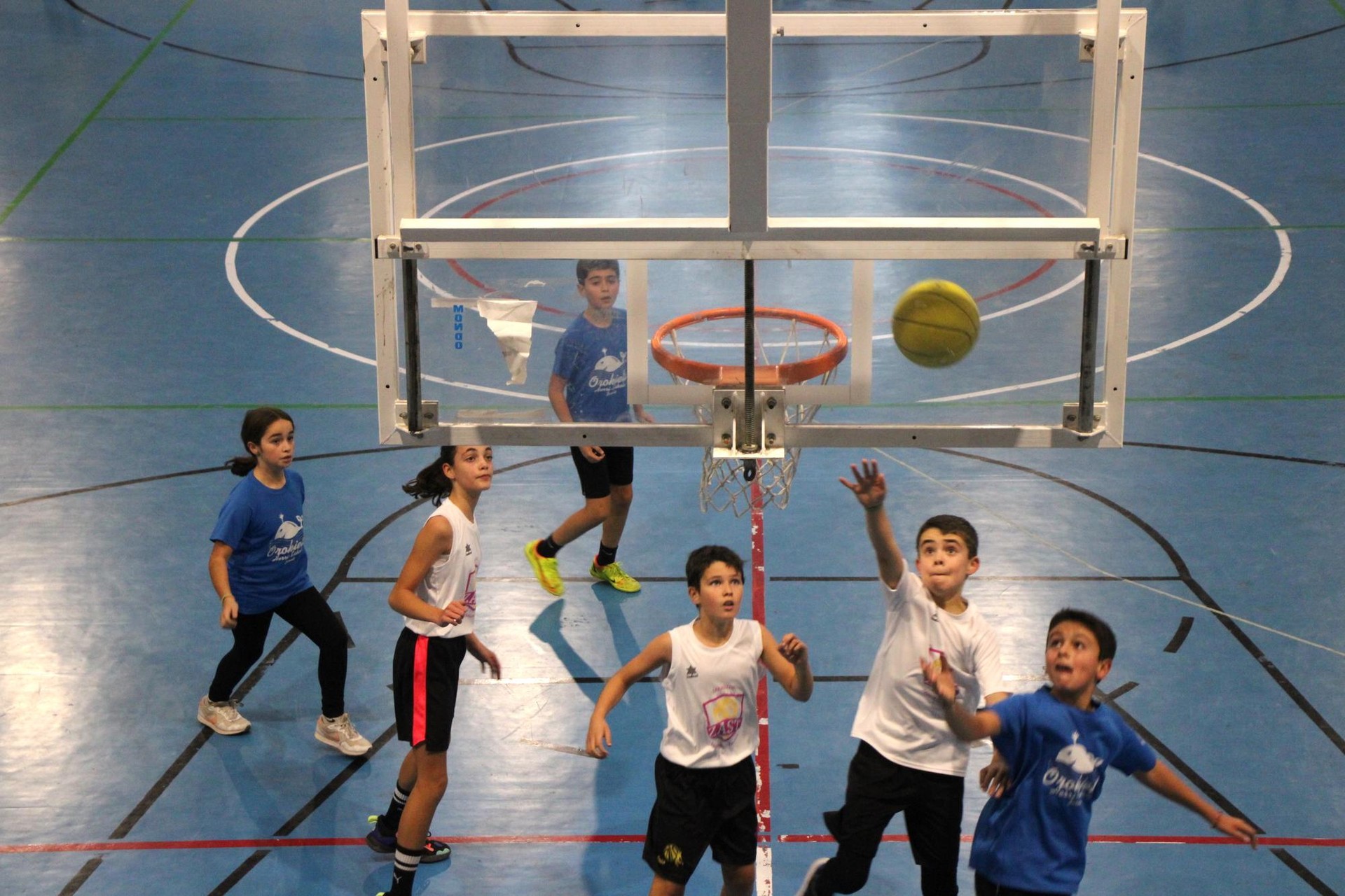 Dagoeneko eman daiteke izena sanikolasetako 3x3 Saskibaloi Festa Solidarioan