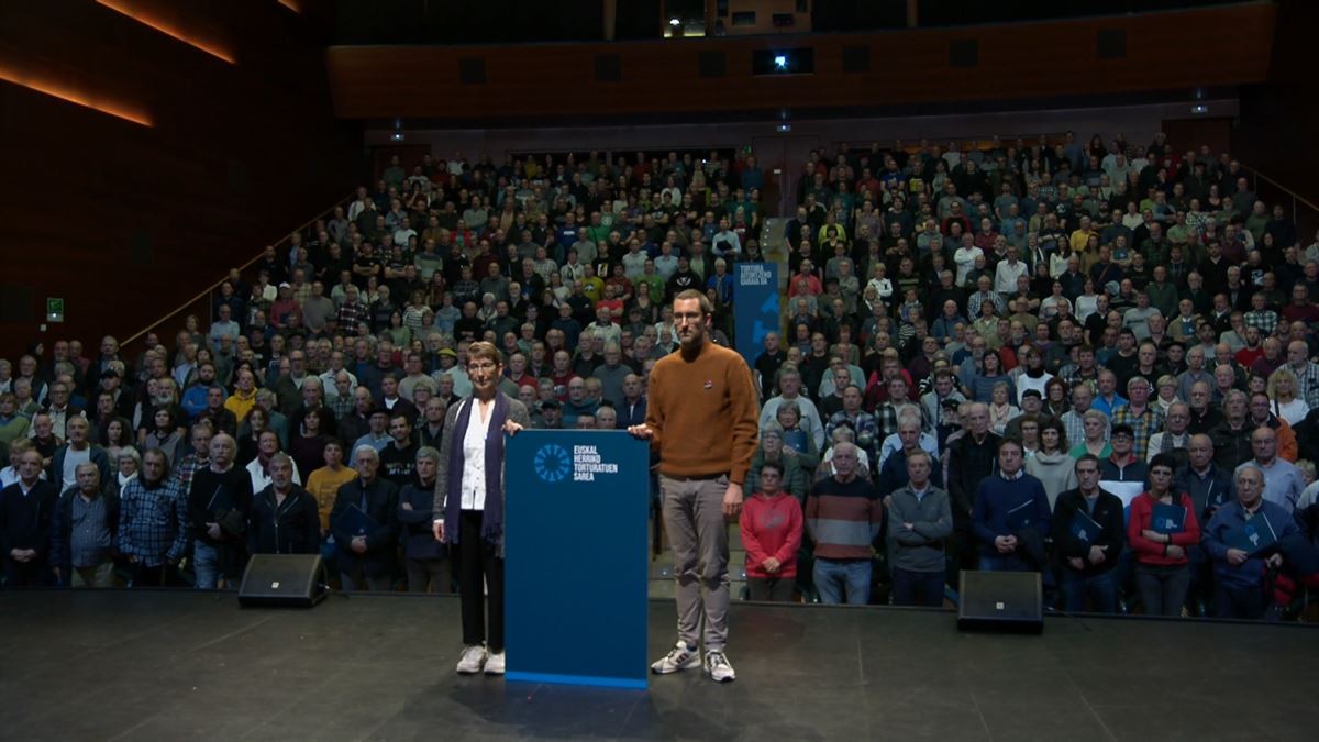 Gatazka politikoaren testuinguruan Zumaian torturatuak izan direnak saretzen