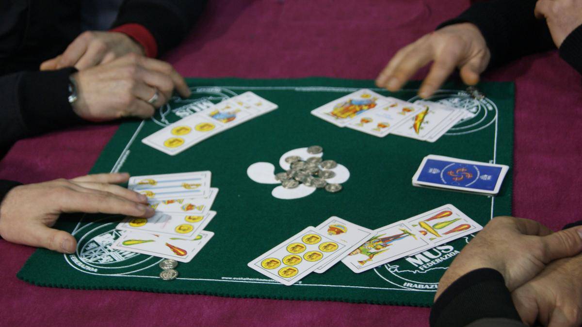 Preso, iheslari eta deportatuen aldeko mus txapelketa jokatuko dute bihar Inpernupen