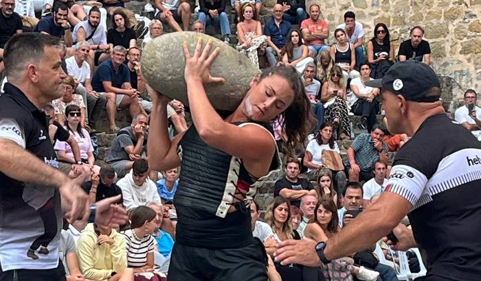 Ainitze Zumeta: "Harri jasotzea ez dut nire gogoz utzi, gorputzak hala erabaki duelako baizik"