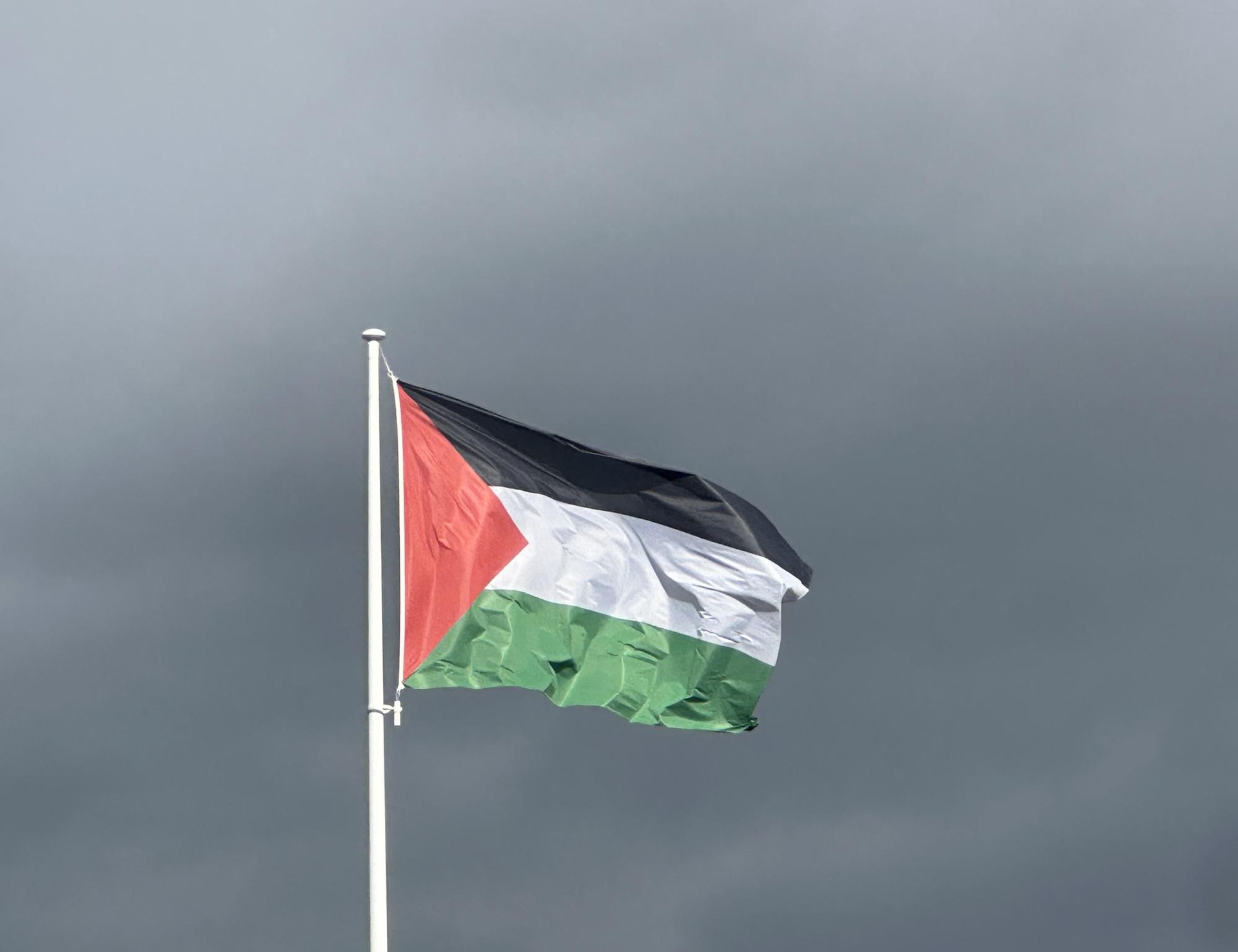Palestinarekin elkartasunez eta gerra inperialisten aurka elkarretaratzea deitu du Elkar-ekinek ostiralerako
