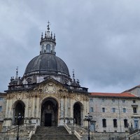 Bisita gidatua: Loiolako santutegia