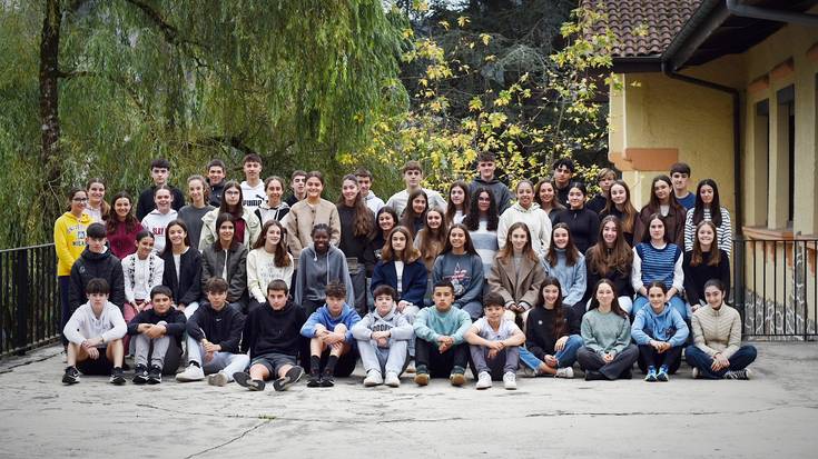 Martxan da Floreagako Eguzkilore taldea