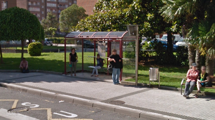 Etxezarretako bus geltokia hiru egunez kenduko da kalean egingo diren lanengatik