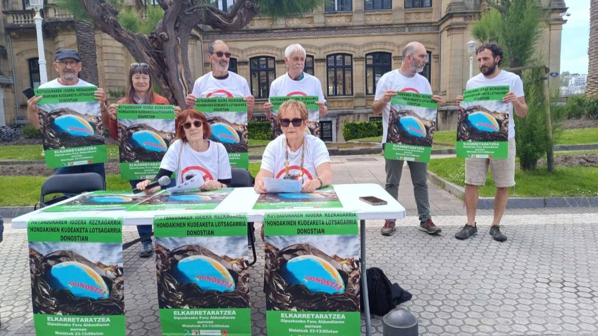 Zubietako erraustegia geratzeko mobilizatzera deitu dute larunbatean, Donostian