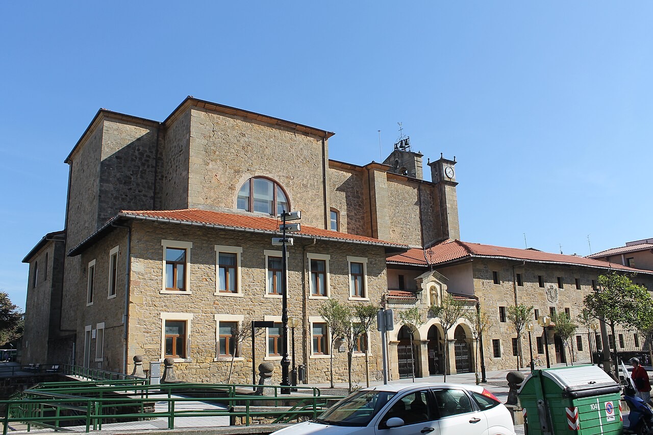 Zarautzera lekualdatu dituzte Tolosako frantziskotarrak
