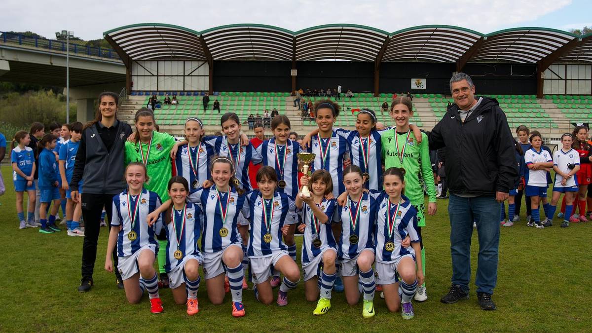 Realak irabazi du Zarauzko Alebin Nesken VII. Txapelketa