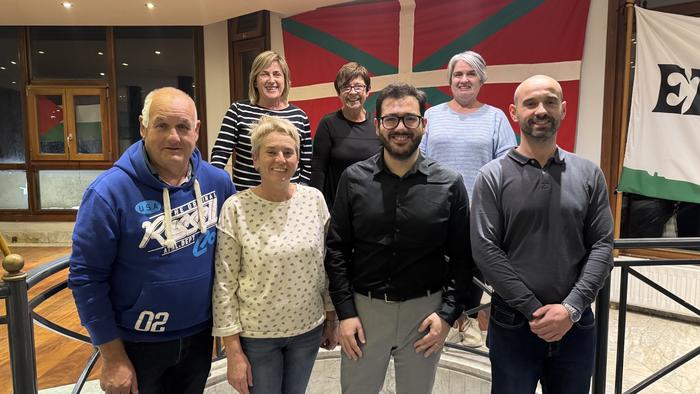 Zuzendaritza batzordea berritu du Getariako EAJk