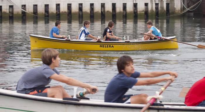Olarro Eguneko lehiaketa gastronomiko eta batel estropadako oinarriak argitaratu dira