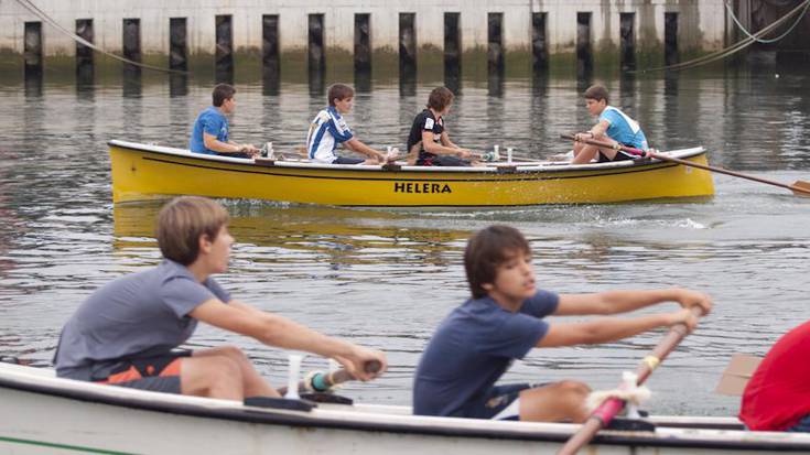Olarro Eguneko lehiaketa gastronomiko eta batel estropadako oinarriak argitaratu dira