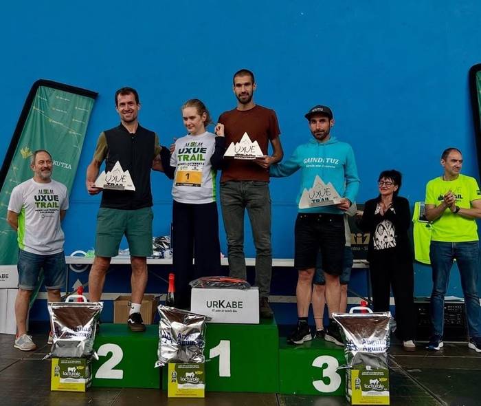 Uxue Trail lasterketak hainbat domina banatu ditu Azpeitira eta Zumaiara