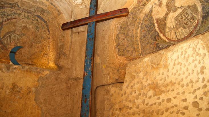 Lampedusako gurutzea San Pedro parrokian izango da gaur