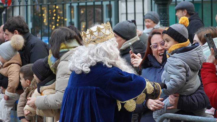 Erregeak txu-txu trenean iritsi dira Lasaotik Azpeitira