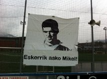 Eskerrik asko Mikeli eta guztioi