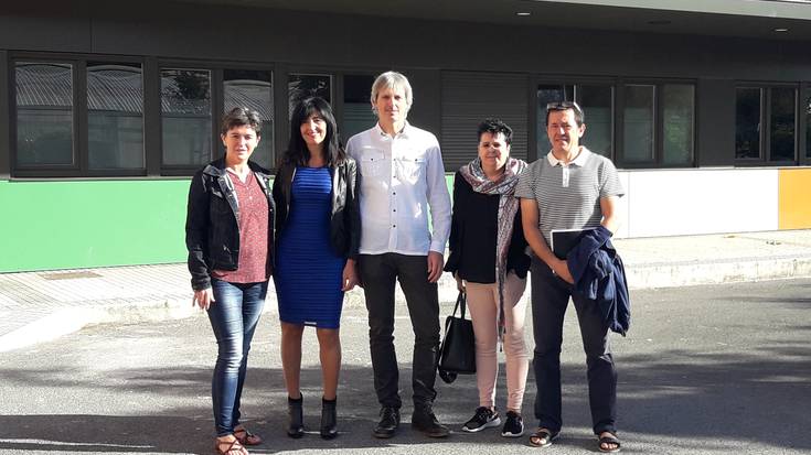 Zumaiako Institutuak eta Oikiako Eskola Txikiak eraikin berriak izango dituzte