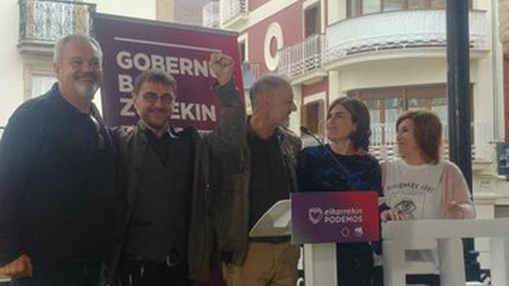 Elkarrekin Podemosek mitina egin du Musika Plazan