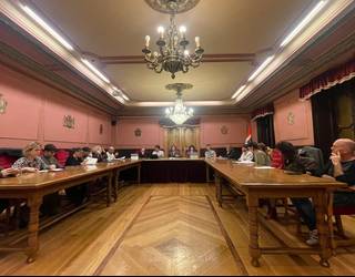 Azpeitiko batzokiari eta EAJri urriaren 7an egindako erasoa "arbuiatu" du Azpeitiko Udalak