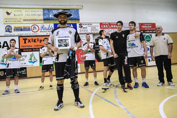 Iosu Lertxundiri omenaldia, bere agurrean