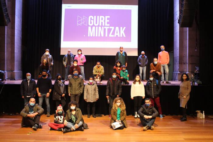 'Gure mintzak' proiektua, hizkuntza eta kultur aniztasunari ikusgarritasuna emateko