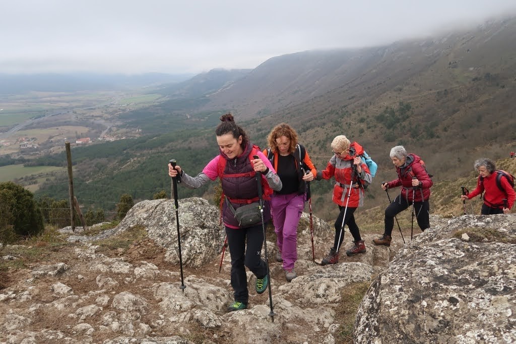 Martxoaren 13an Mendaurrera goaz