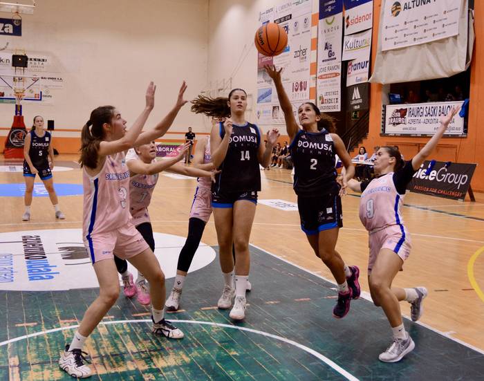 Aurreneko deman, garaipena poltsikora