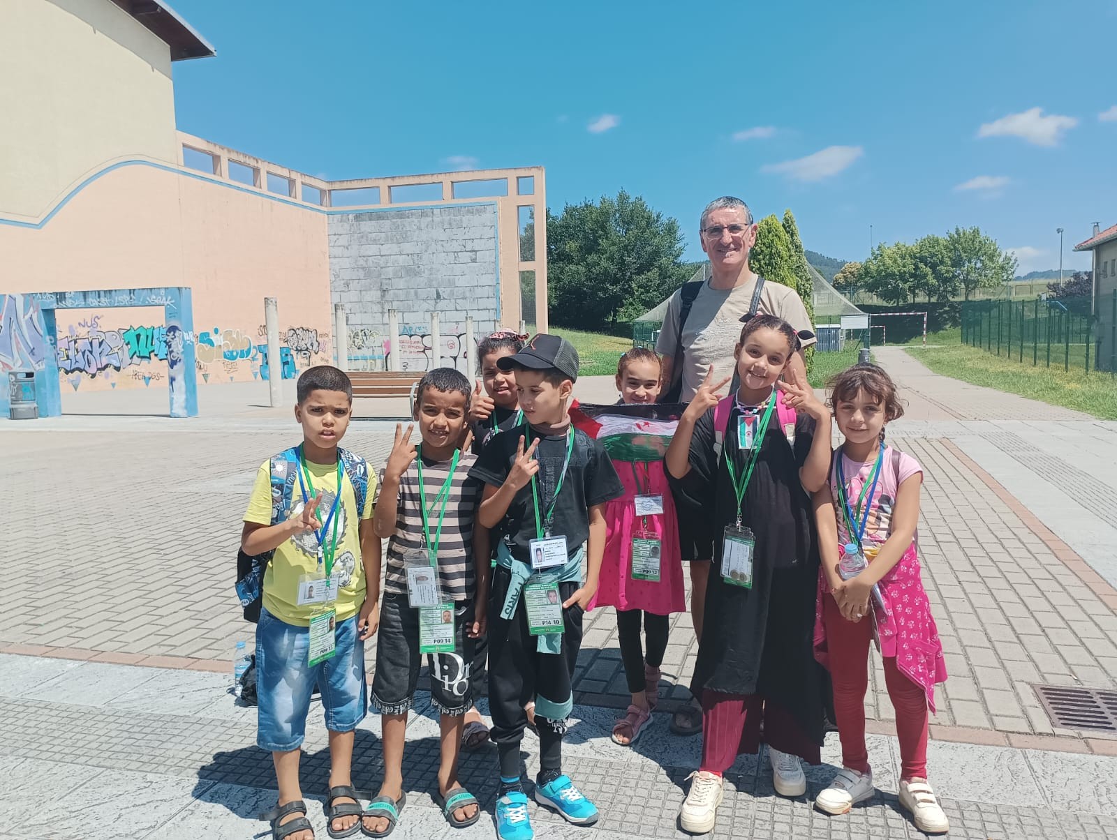 Mendebaldeko Saharako haurrak iritsi dira herrira, Oporrak Bakean programari esker