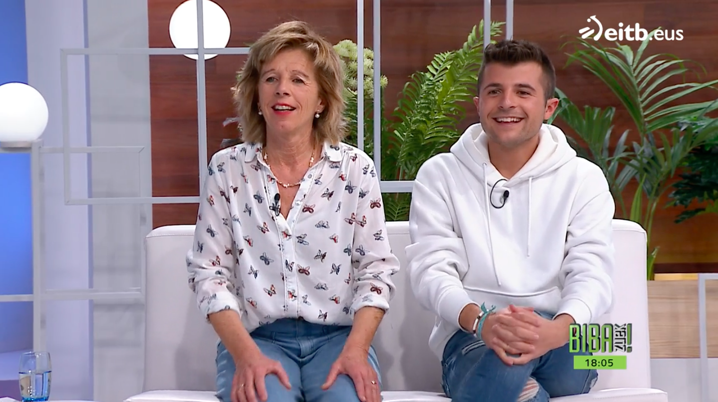 Maite Azpiazu eta Iban Garcia ETB1eko 'Biba zuek!' saioan elkarrizketatu dituzte