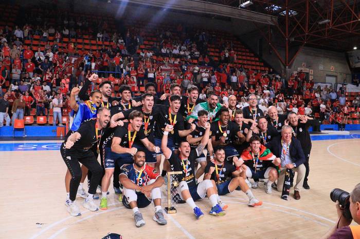 Asobal ligara itzuliko da Ander Torriko, EON Alicante taldearekin
