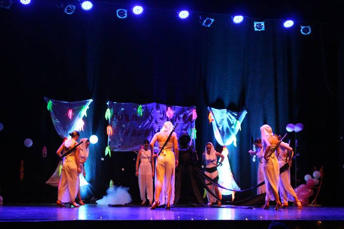 Born To Dance dantza eskolak 'Winter Stars' ikuskizuna eskainiko du hilaren 13an