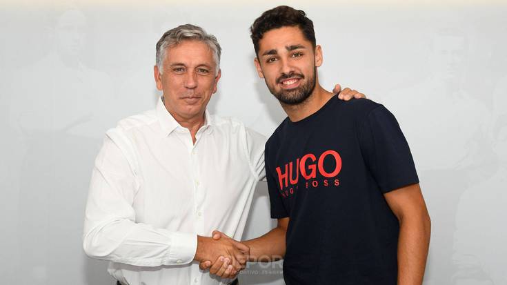 Peru Nolaskoainek Deportivon jokatuko du datorren denboraldian, Athleticek utzita