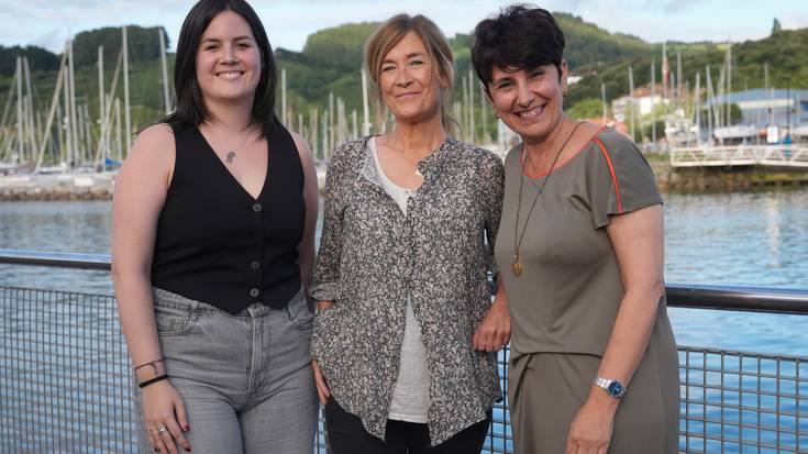 Abertzaletasunaren etorkizunaz eta emakumeen zereginez hizketan, EAJren ekitaldian