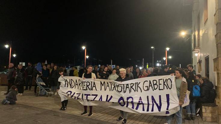 Azken hilketa matxistak gaitzetsi dituzte hainbat herritarrek