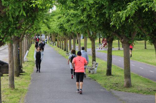 Paseoak taldean eta kirola lagunduta egiteko aukera izango da bihartik aurrera