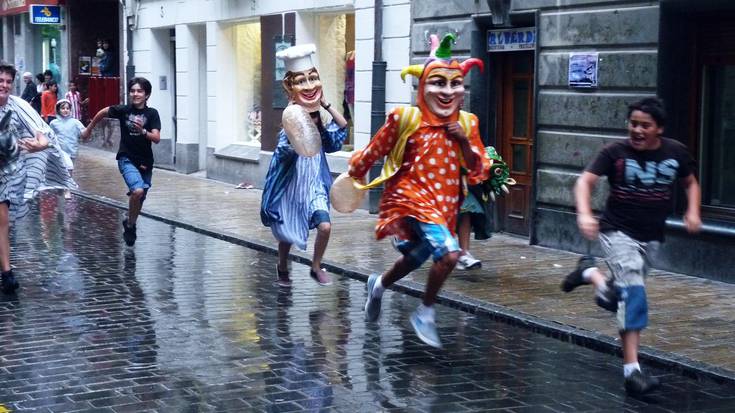 Ostiral arratsaldean hasiko dira sanpedroak