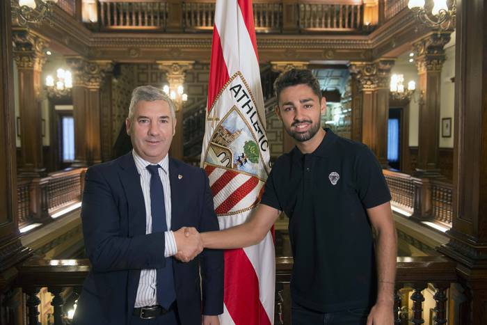 Peru Nolaskoainek kontratua berritu du Athleticekin