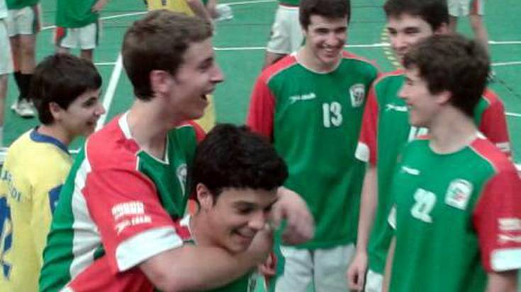 Euskadi 3. izan da Espainiako Eskubaloi Txapelketan