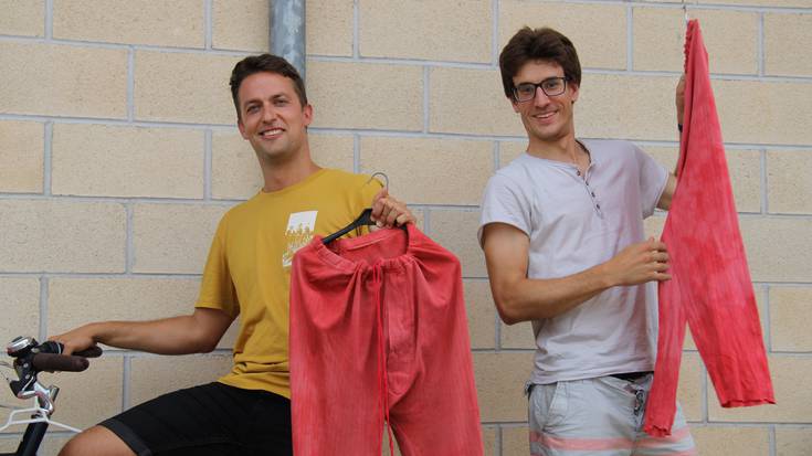 Beñat Aristi eta Beñat Intxauspe: "Aurten ere aurpegi polita jarri diogu kritika zorrotzari"